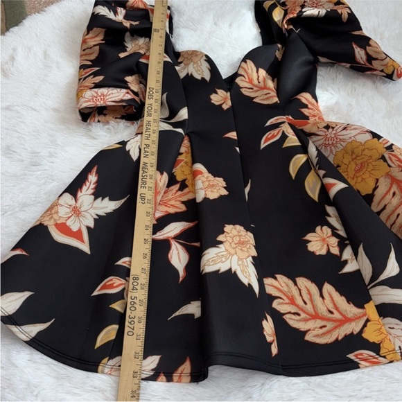 ASOS DESIGN - Black Mini Dress with Orange/Cream Flowers Size 8 - Picture 11 of 11